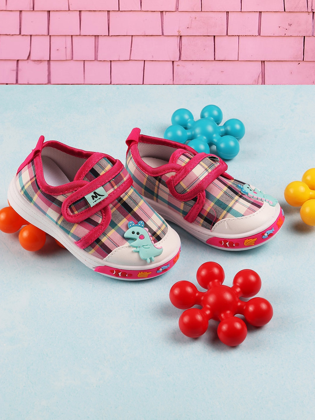 

Jazzy Juniors Boys Pink Printed Sneakers