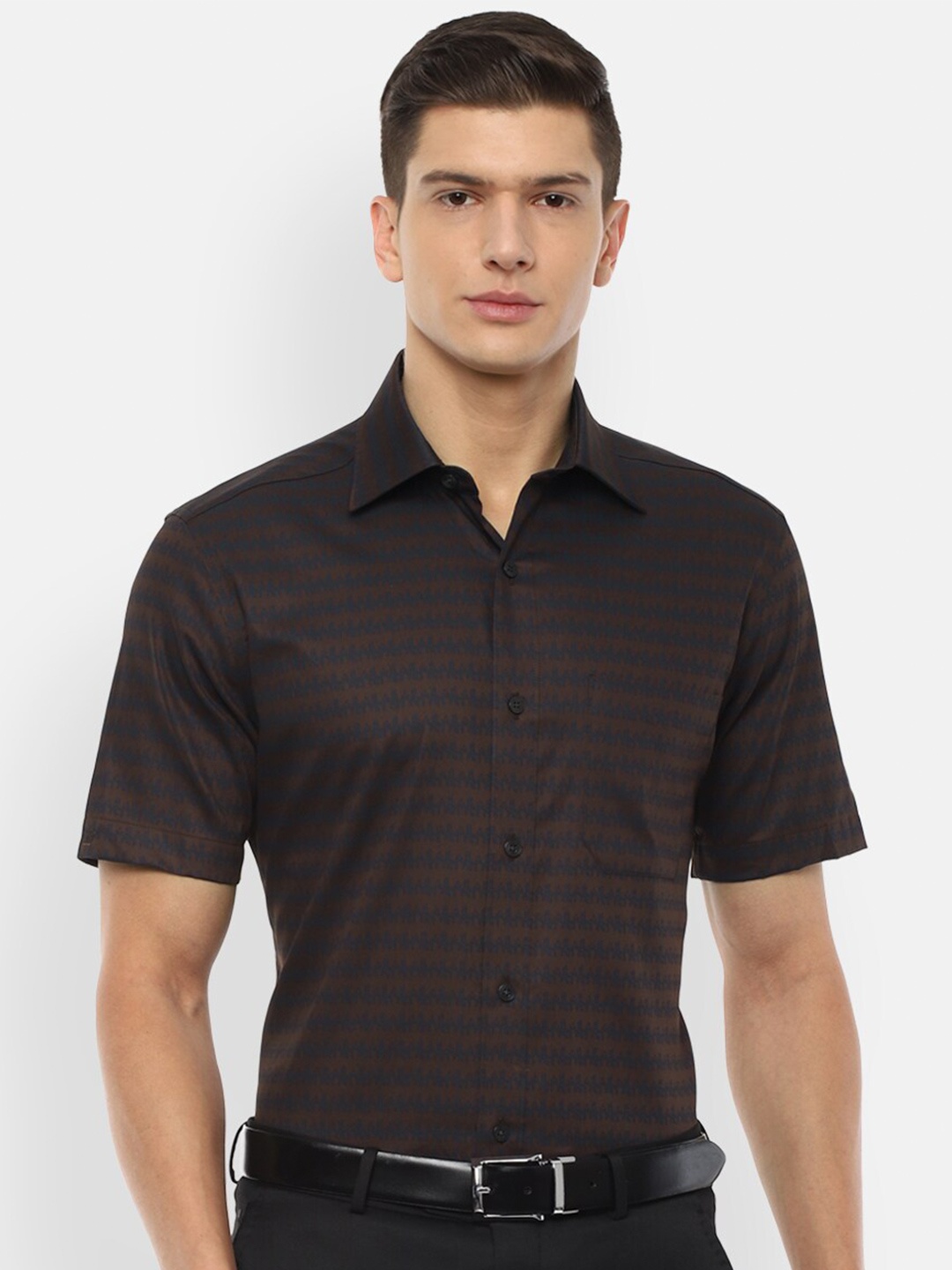 

Louis Philippe Men Brown Slim Fit Printed Cotton Casual Shirt