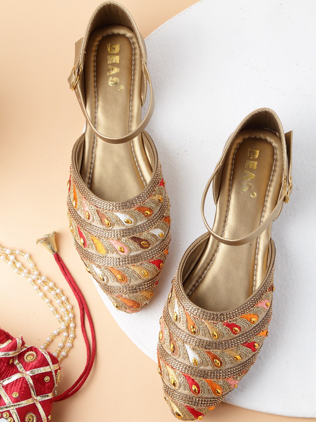 

DEAS Women Gold-Toned Embellished Ethnic Mules
