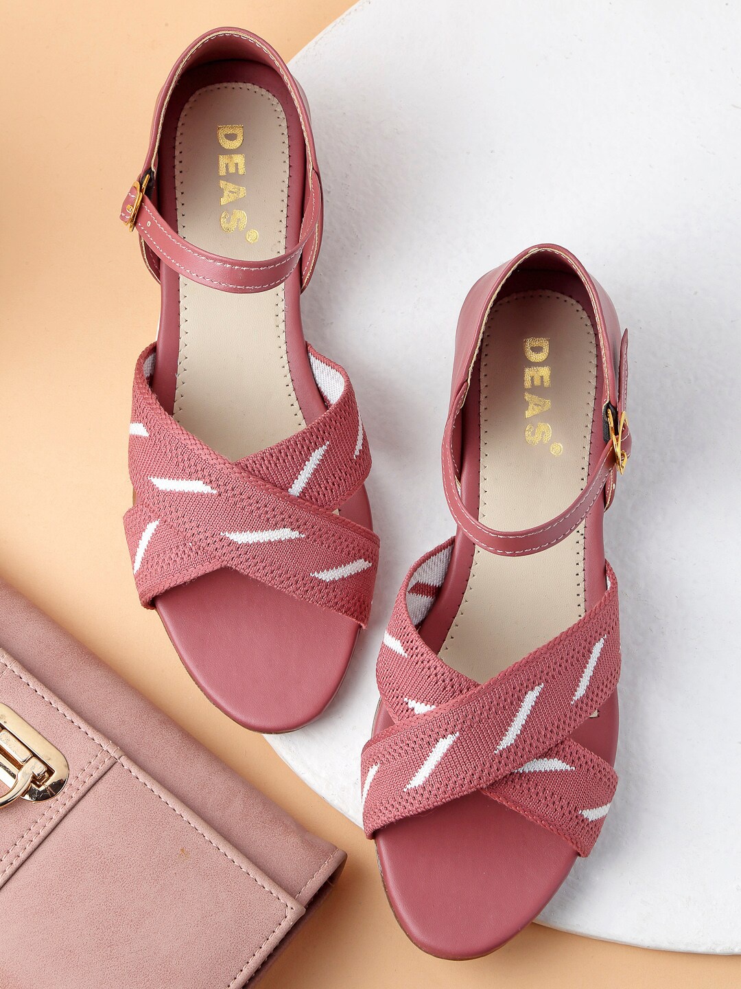 

DEAS Women Pink Wedges