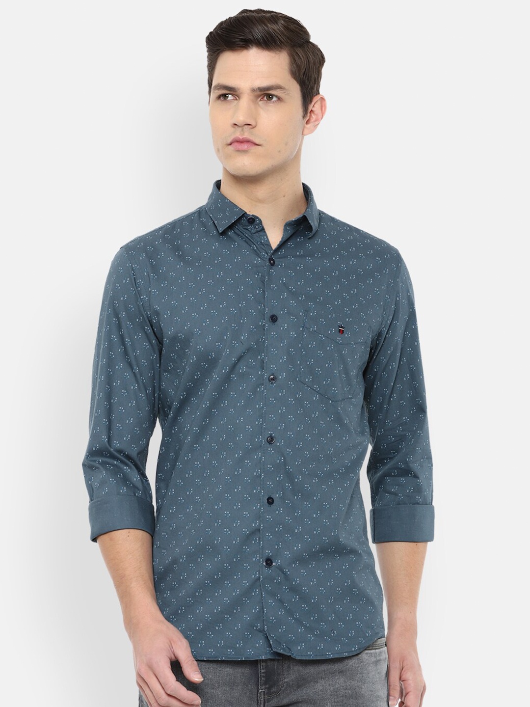 

Louis Philippe Sport Men Blue Slim Fit Printed Cotton Casual Shirt