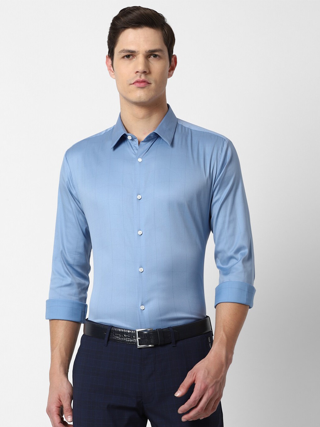 

Louis Philippe Sport Men Blue Slim Fit Casual Shirt