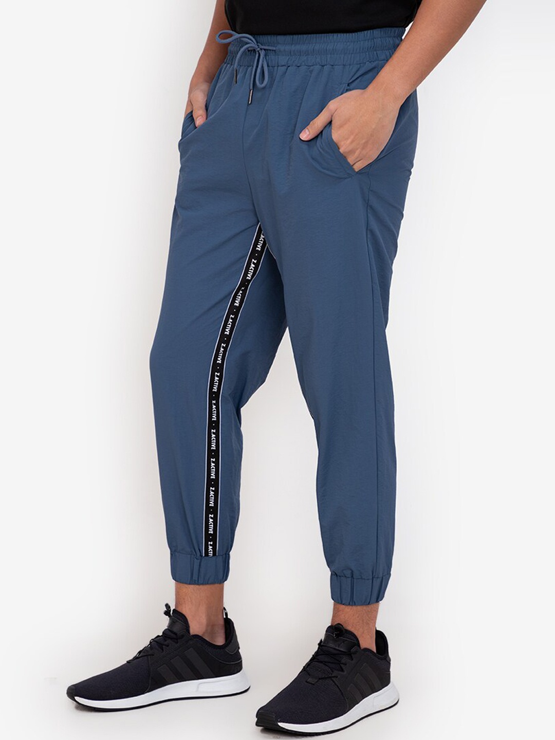 

ZALORA ACTIVE Men Blue Joggers Trousers