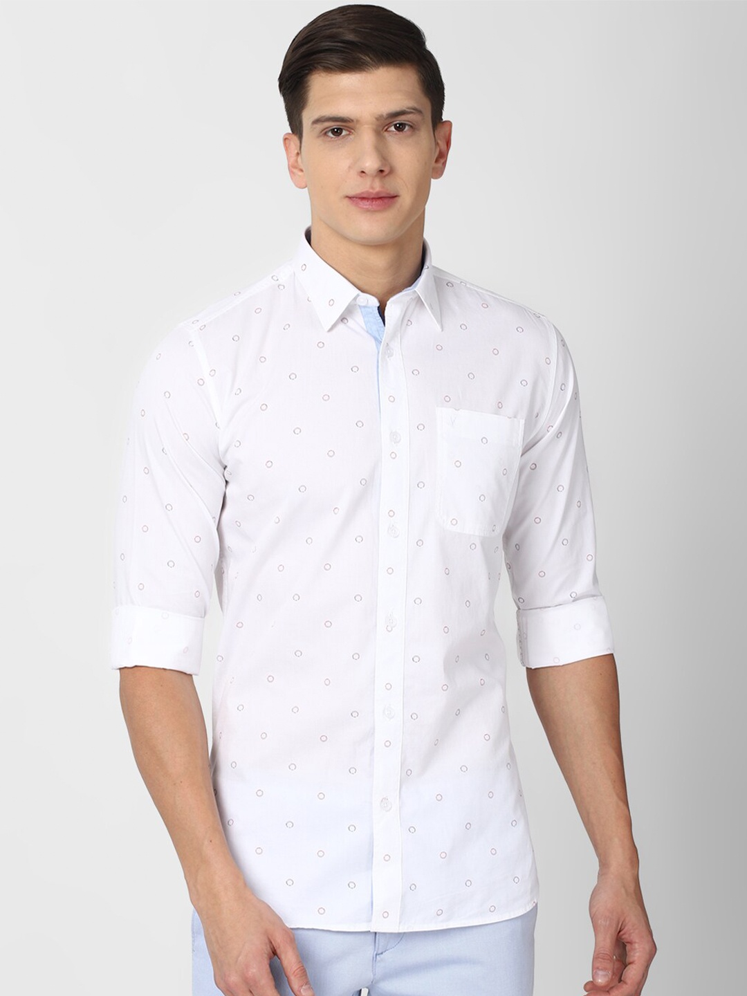 

Van Heusen Sport Men White Slim Fit Printed Cotton Casual Shirt