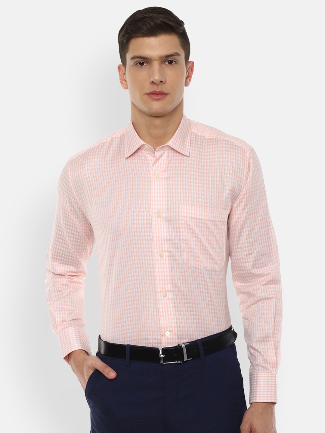 

Luxure by Louis Philippe Men Peach-Coloured Slim Fit Grid Tattersall Checks Checked Formal Shirt