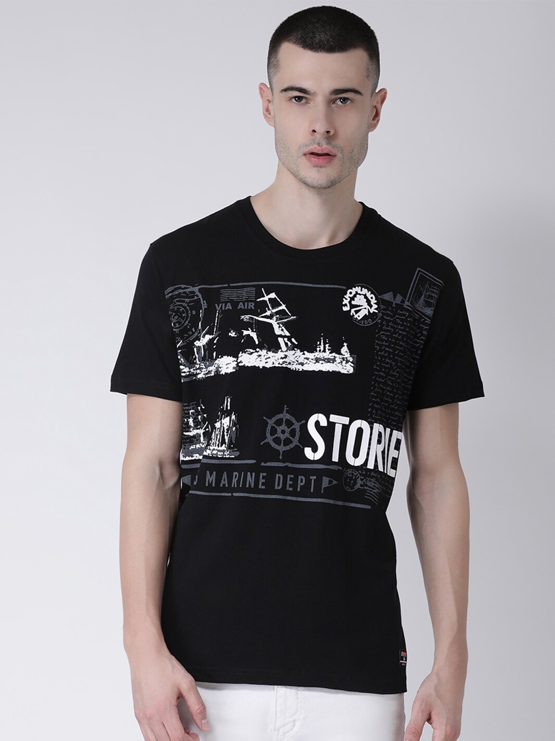 

Club York Men Black & White Typography Printed Raw Edge T-shirt