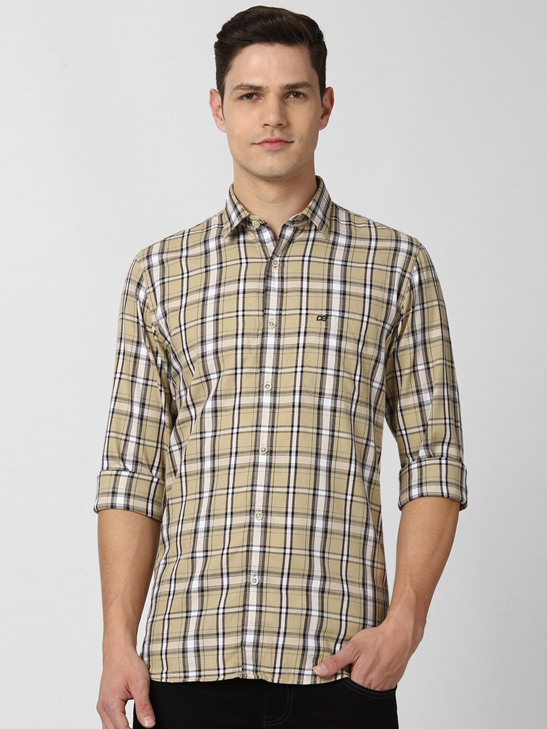 

Peter England Casuals Men Khaki Slim Fit Checked Cotton Casual Shirt