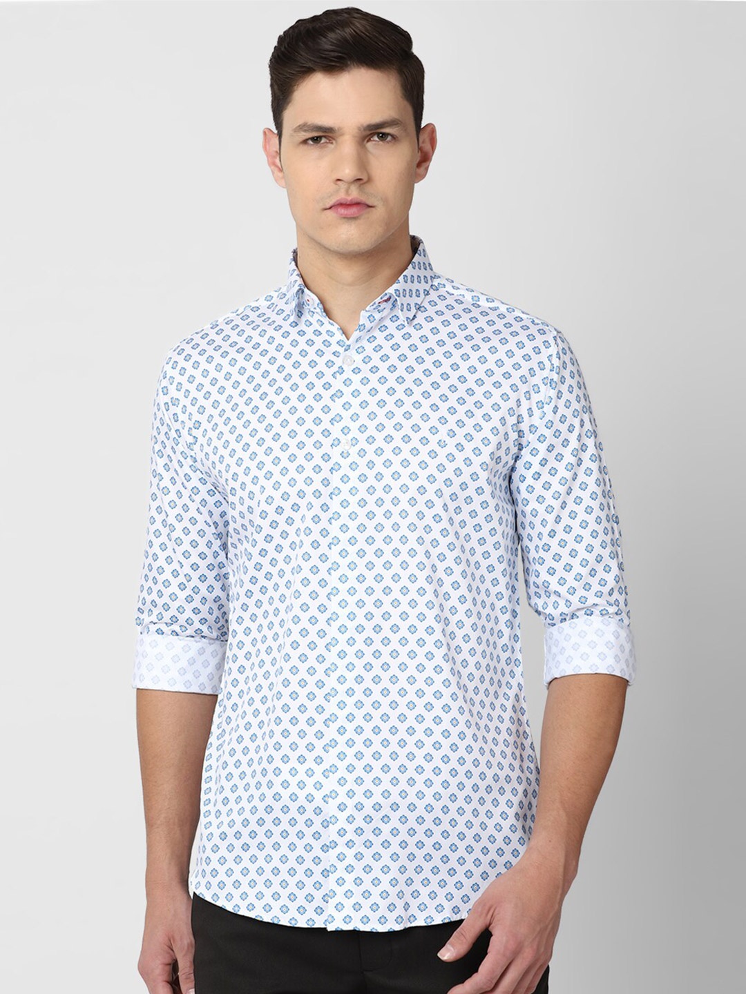 

V Dot Men Blue Slim Fit Printed Pure Cotton Casual Shirt