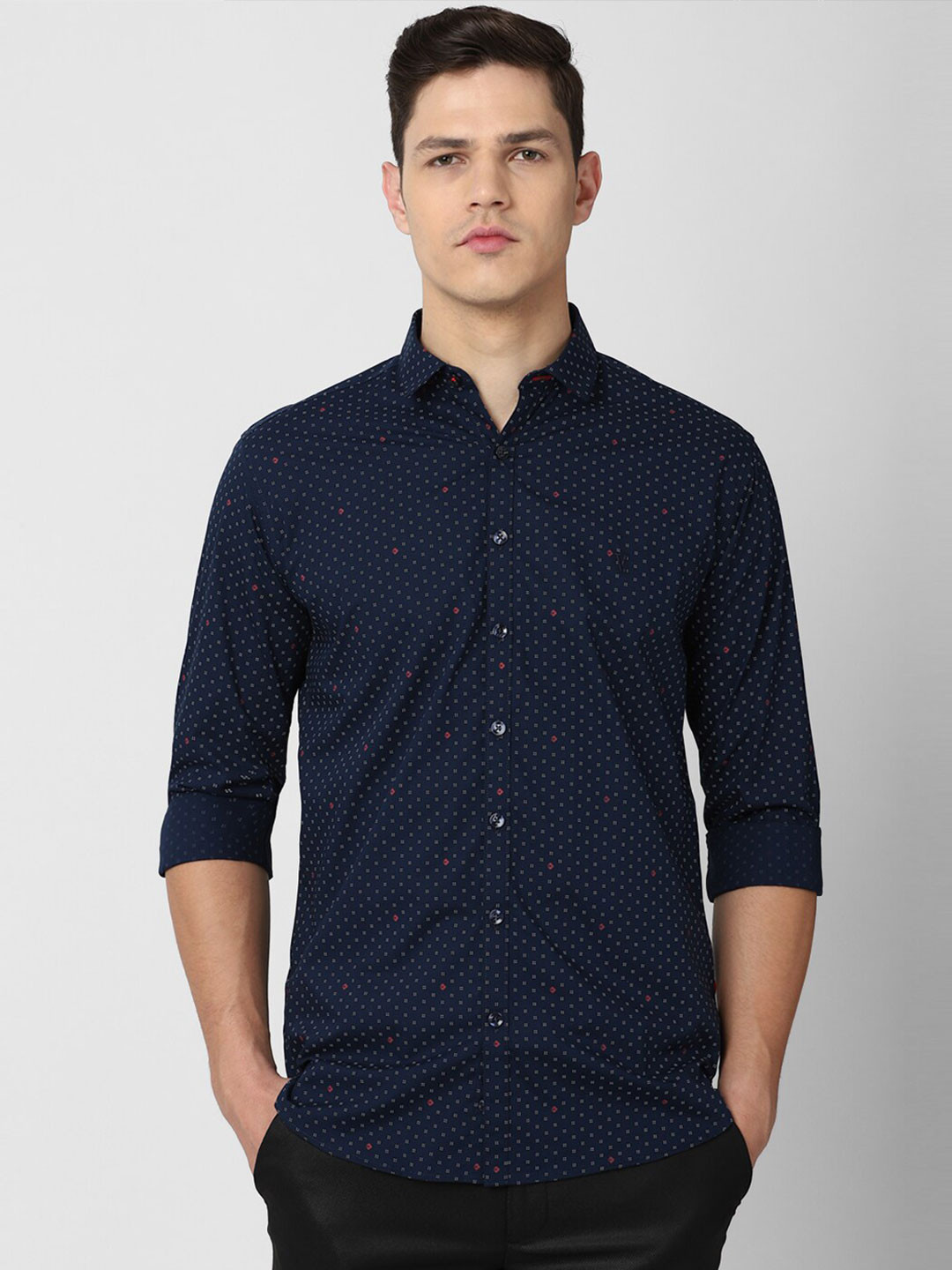 

V Dot Men Navy Blue Printed Slim Fit Casual Cotton Shirt