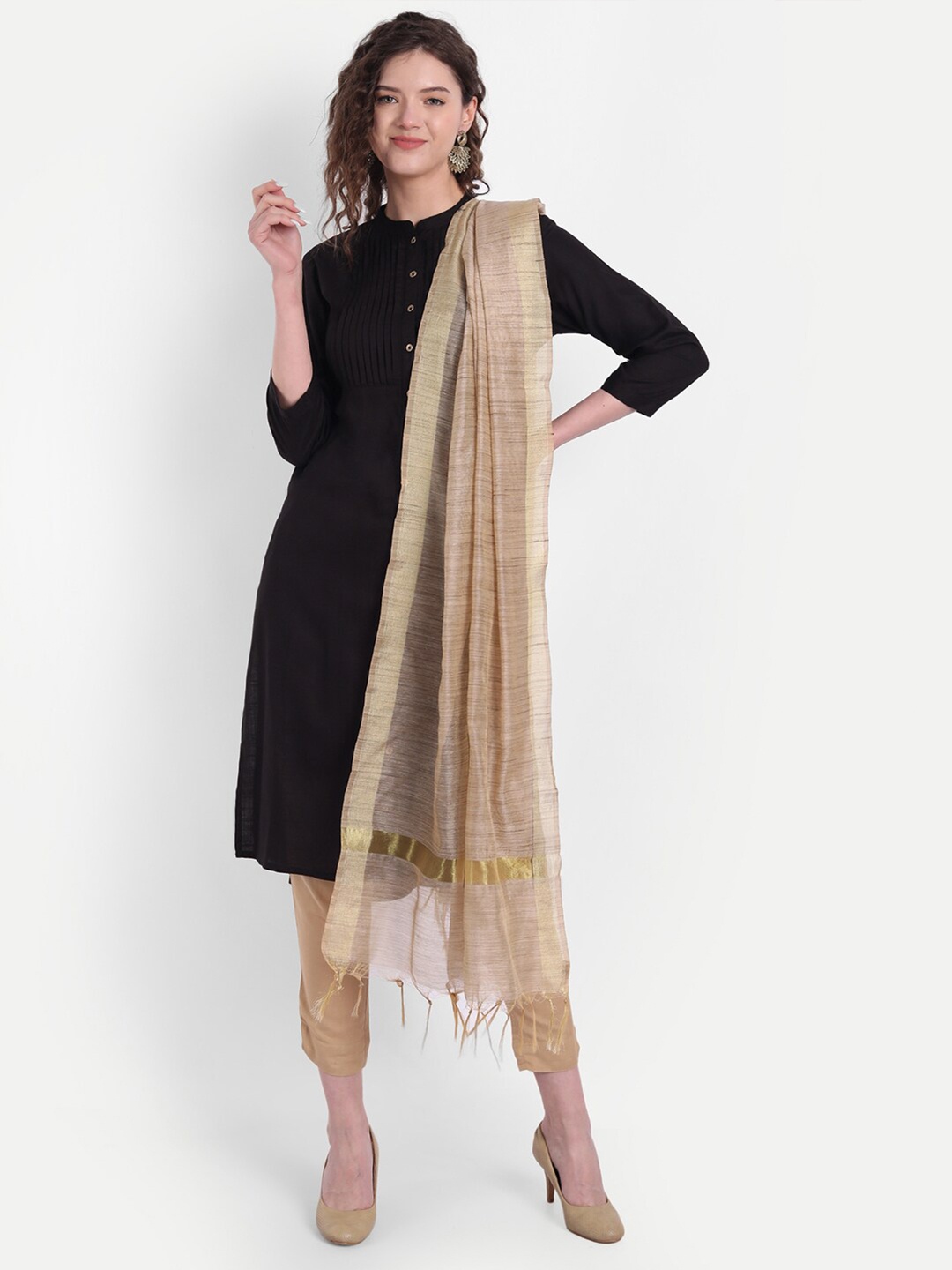 

SUTI Women Black & Beige Solid A-Line Kurta With Trousers