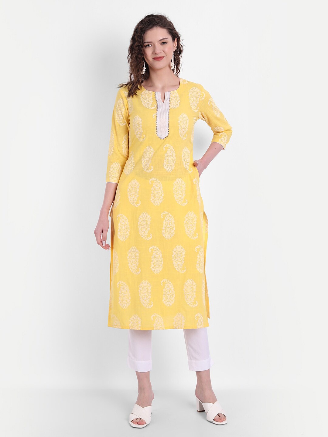 

SUTI Women Yellow & White Paisley Printed Pure Cotton A-Line Kurta