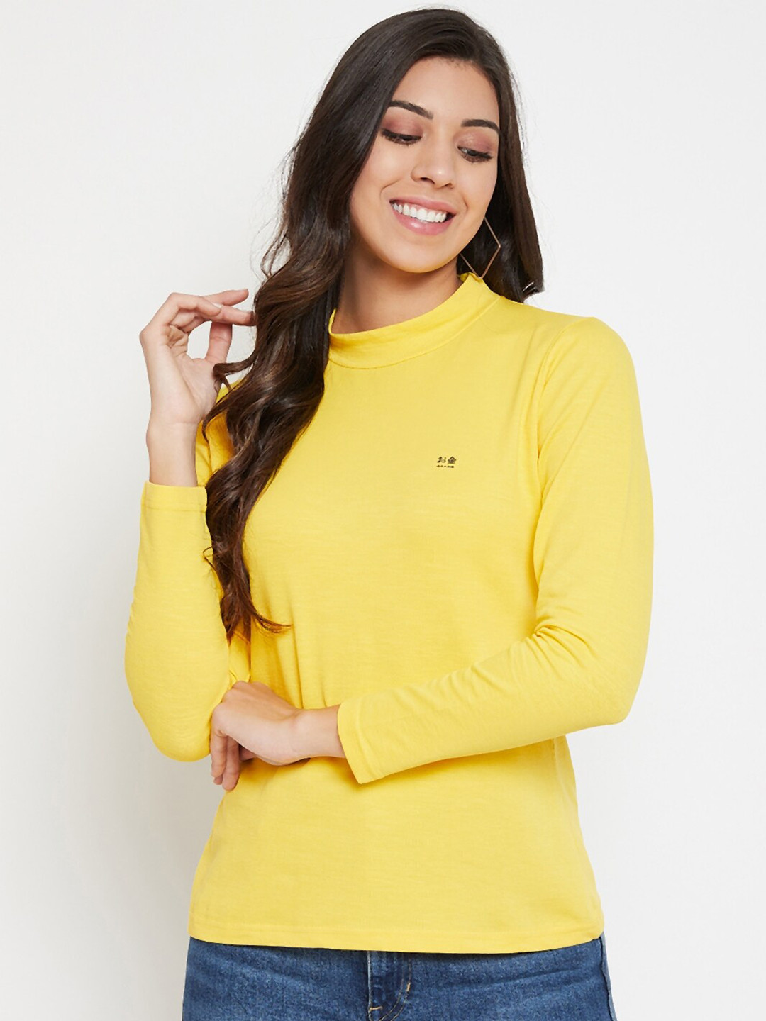 

Okane Women Yellow Solid T-shirt