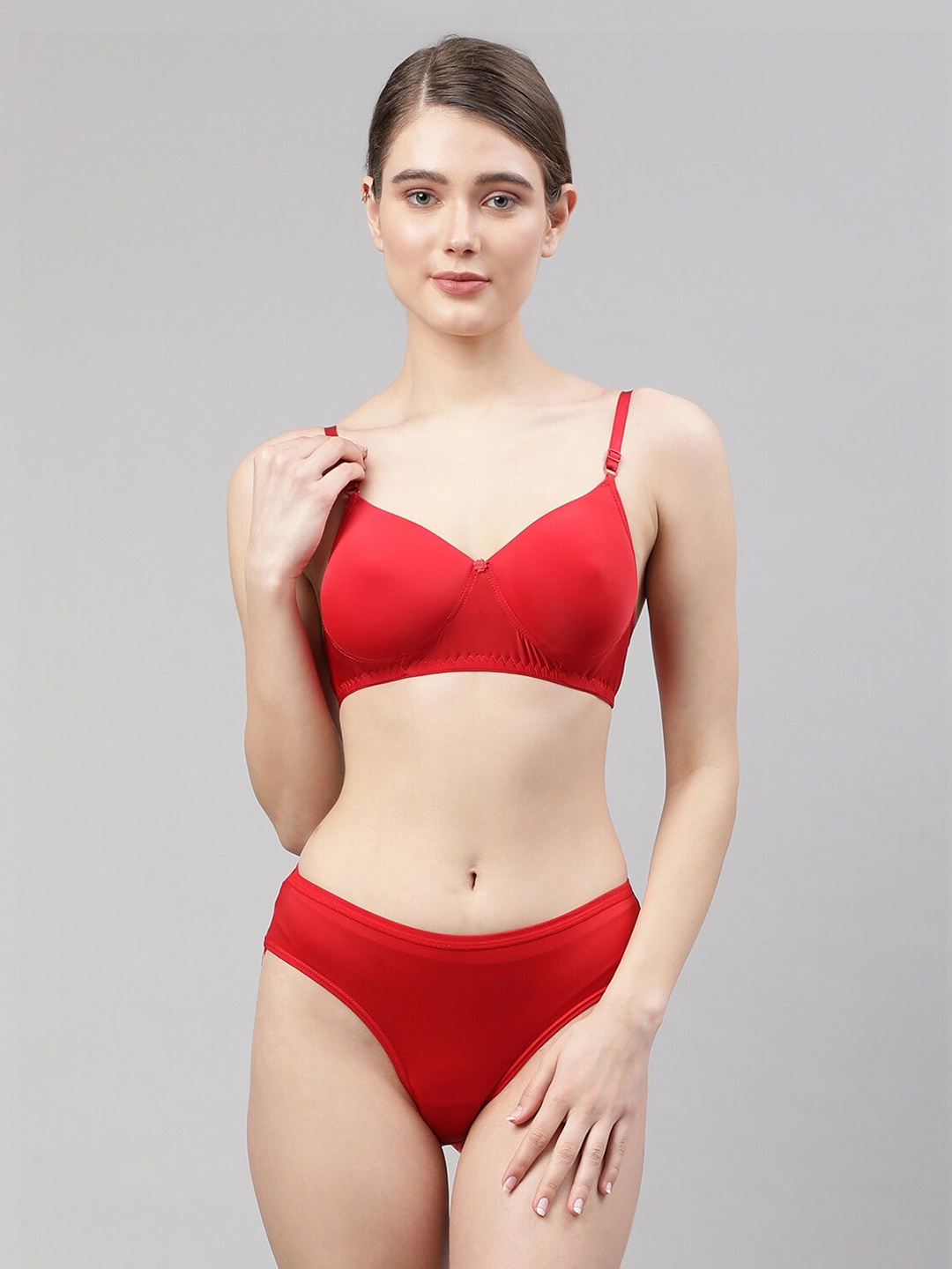 

PrettyCat Women Red Lightly Padded & Non-Wired Lingerie Set
