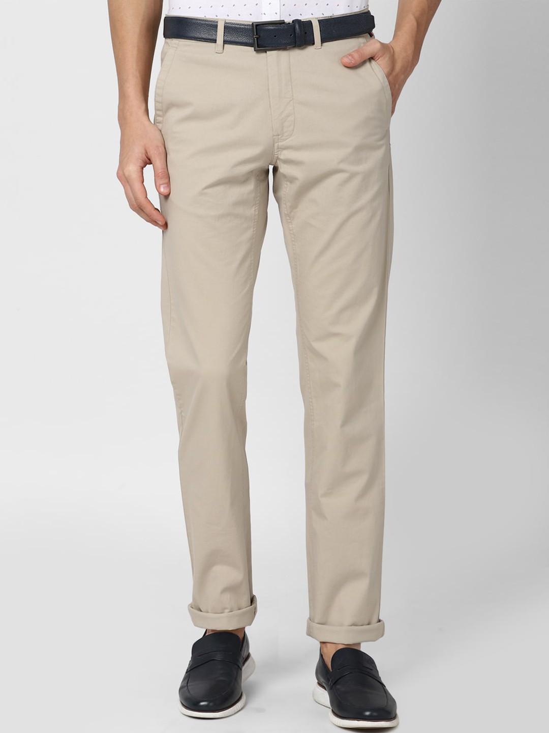 

Van Heusen Sport Men Beige Slim Fit Cotton Chinos Trousers