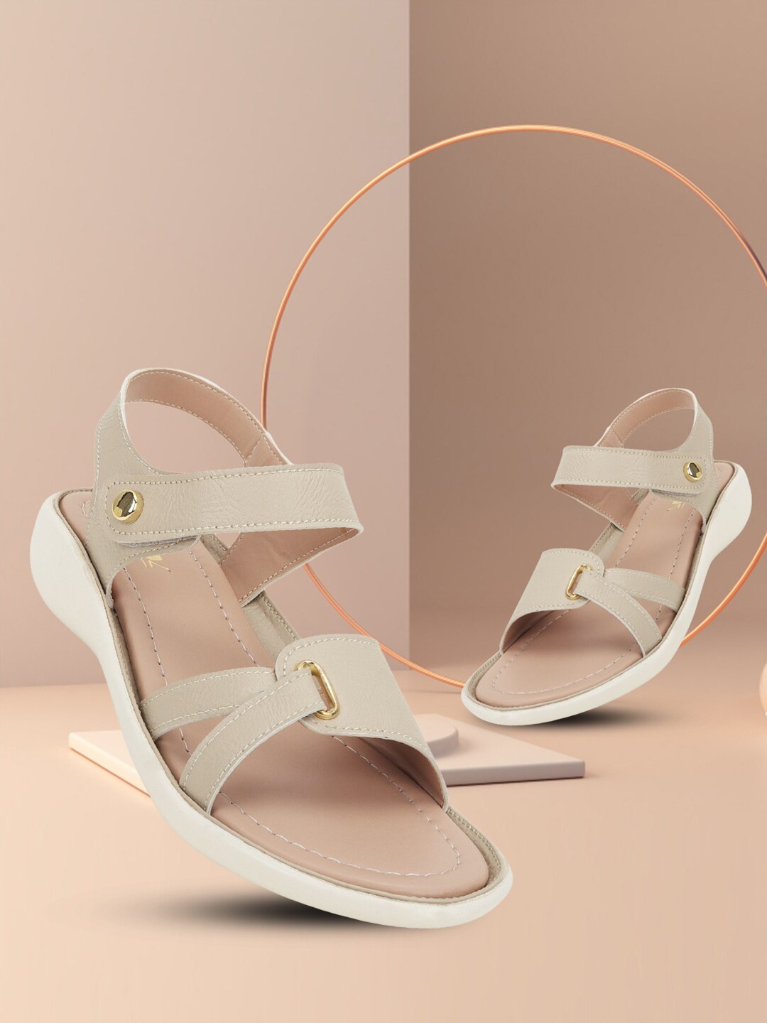 

VENDOZ Women Cream-Coloured Open Toe Flats