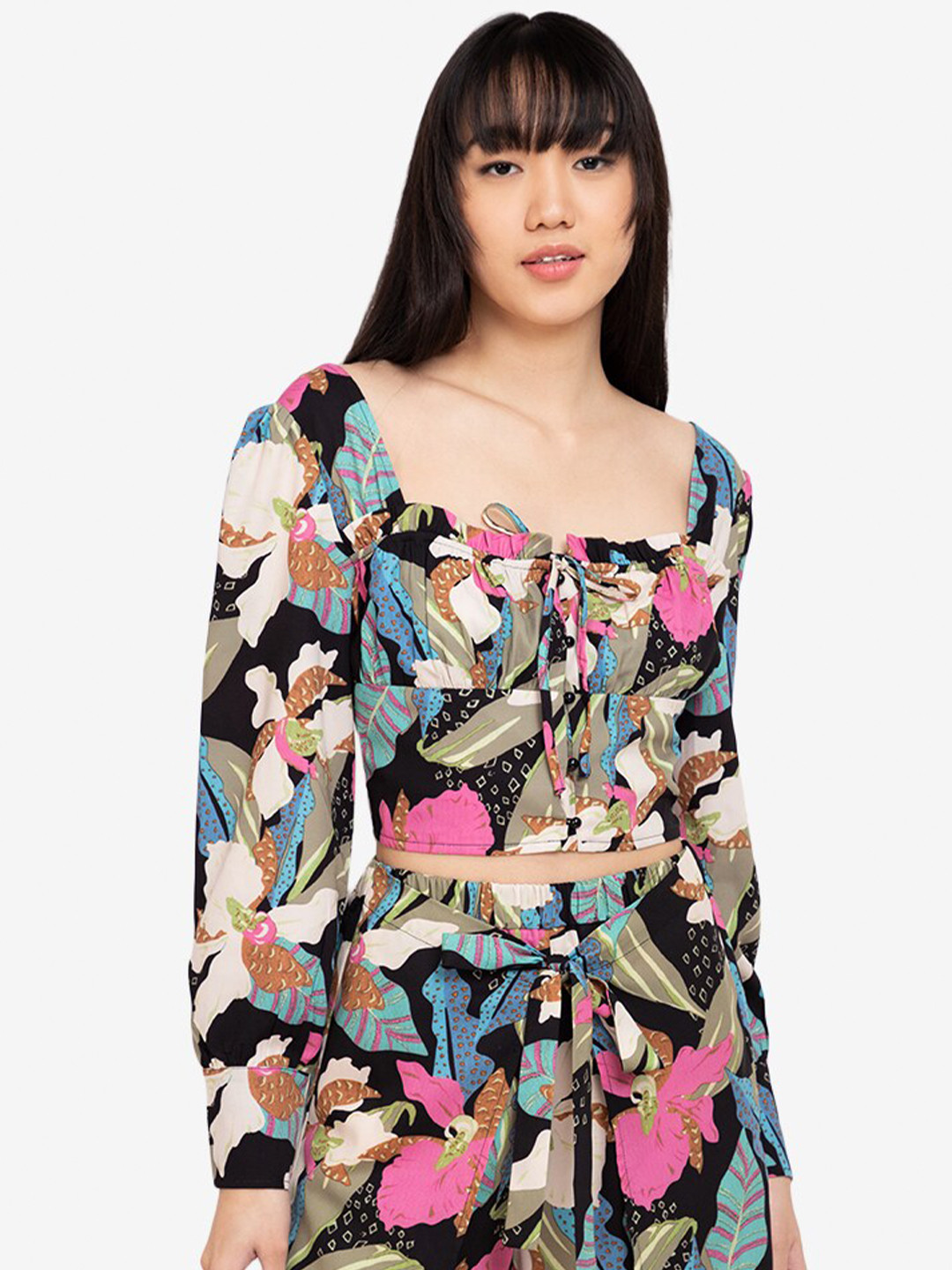 

ZALORA BASICS Women Multicoloured Abstract Print Crop Top, Multi