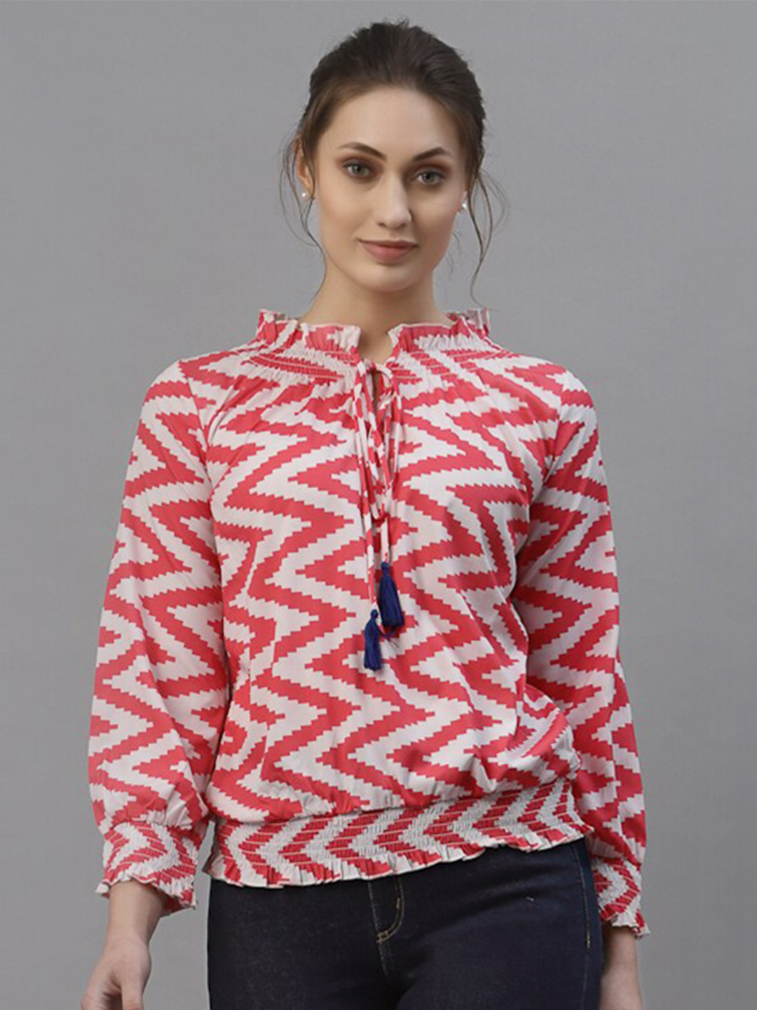 

Style Quotient Women Pink & White Abstract Printed Crepe Top