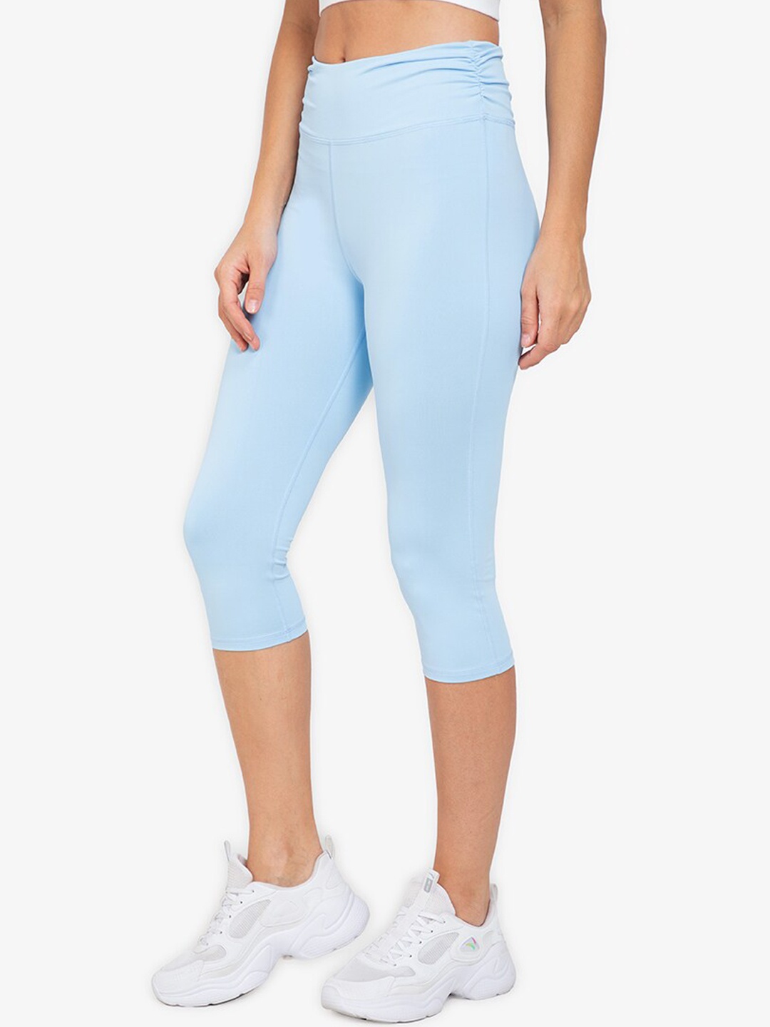 

ZALORA ACTIVE Women Blue Solid Three-Fourth Length Leggings