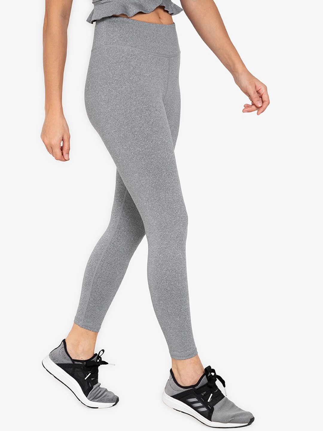 

ZALORA ACTIVE Women Grey Melange Solid Leggings
