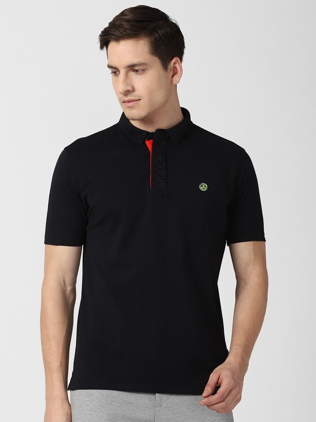 

V Dot Men Black Polo Collar Slim Fit T-shirt