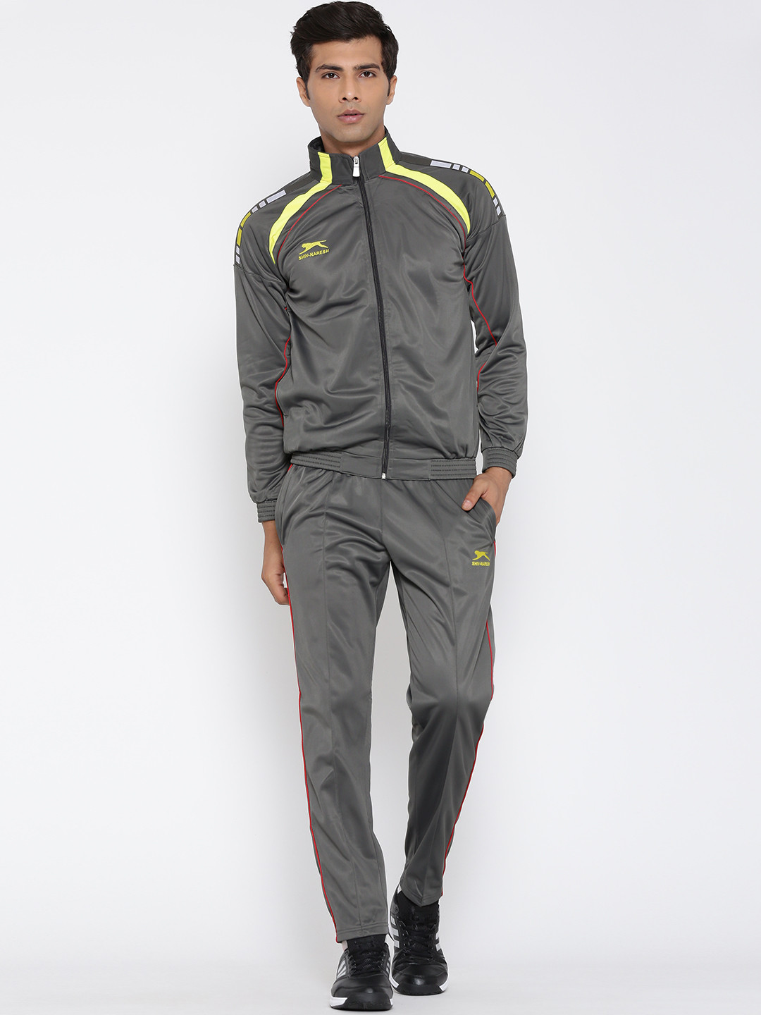 

Shiv Naresh Grey Solid Tracksuit