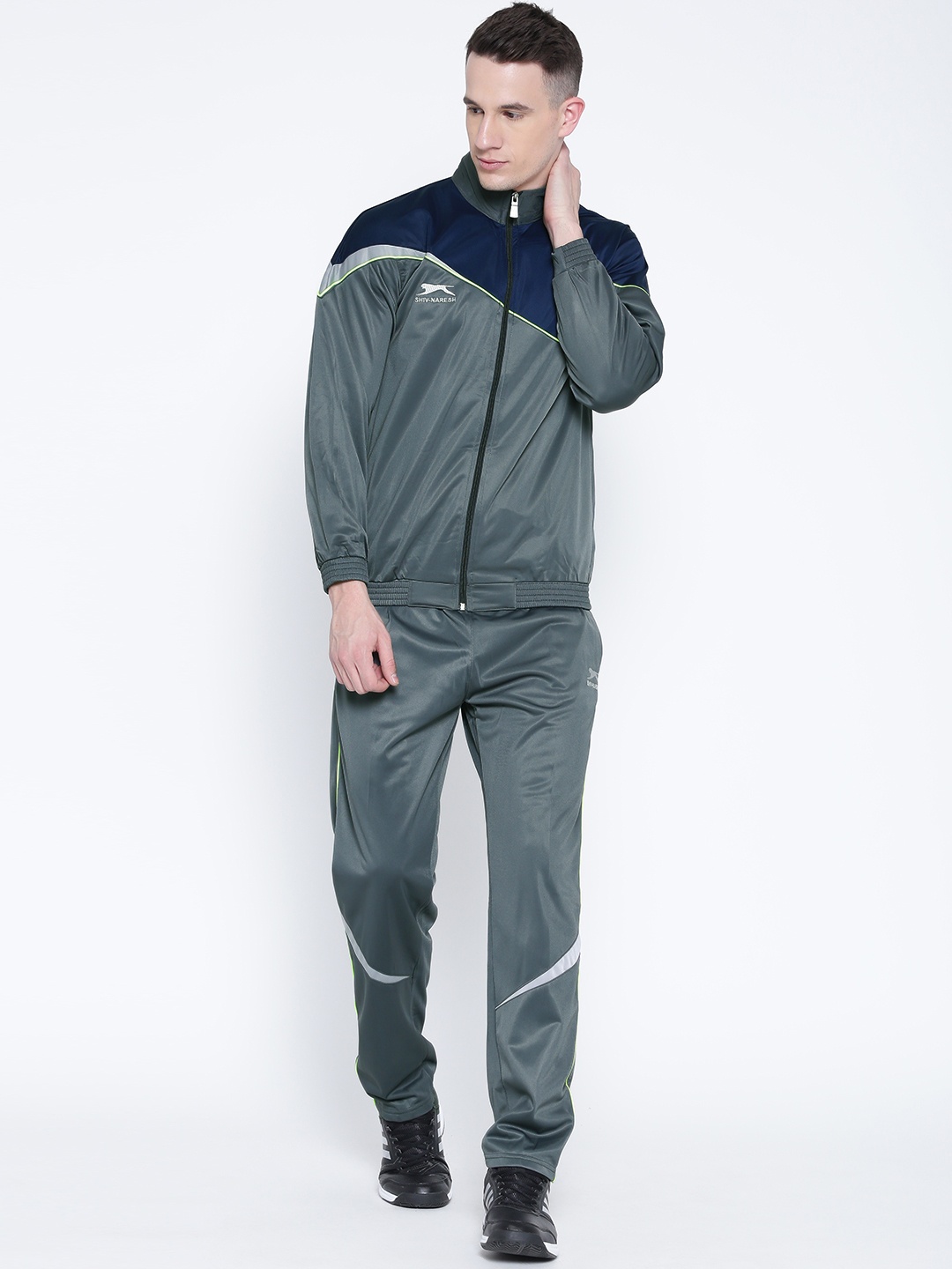 

Shiv Naresh Grey Solid Tracksuit