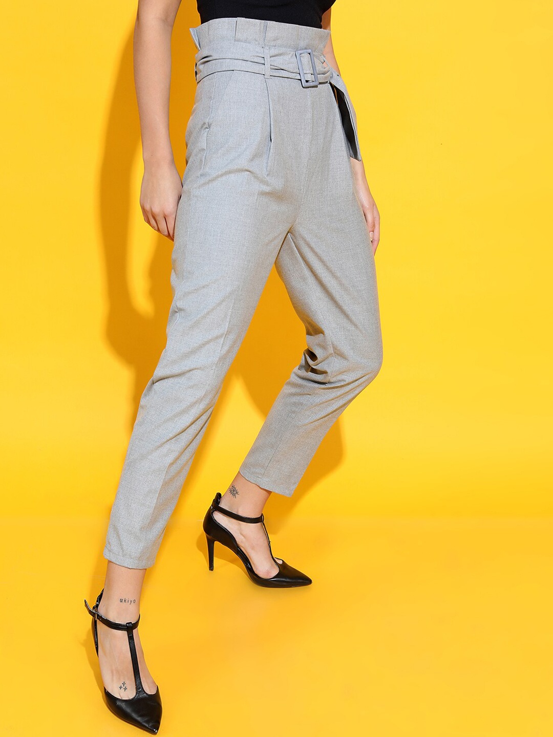 

CHIC BY TOKYO TALKIES Women Grey Textured Tapered Fit Trousers