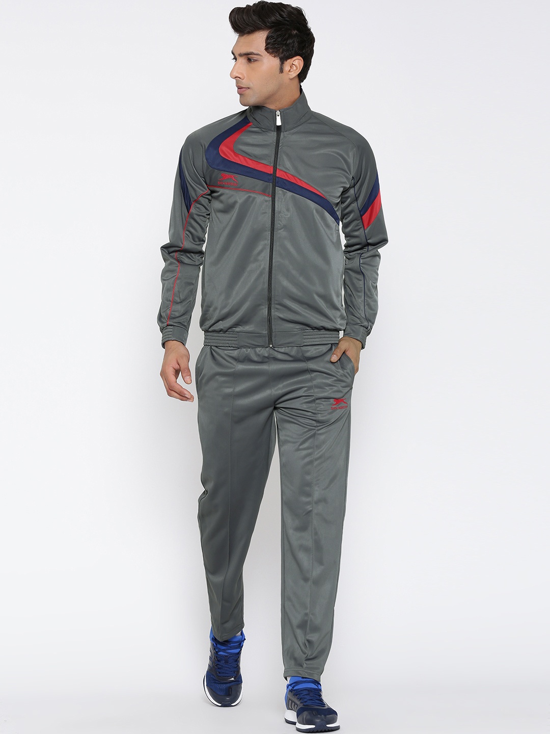 

Shiv Naresh Grey Solid Tracksuit