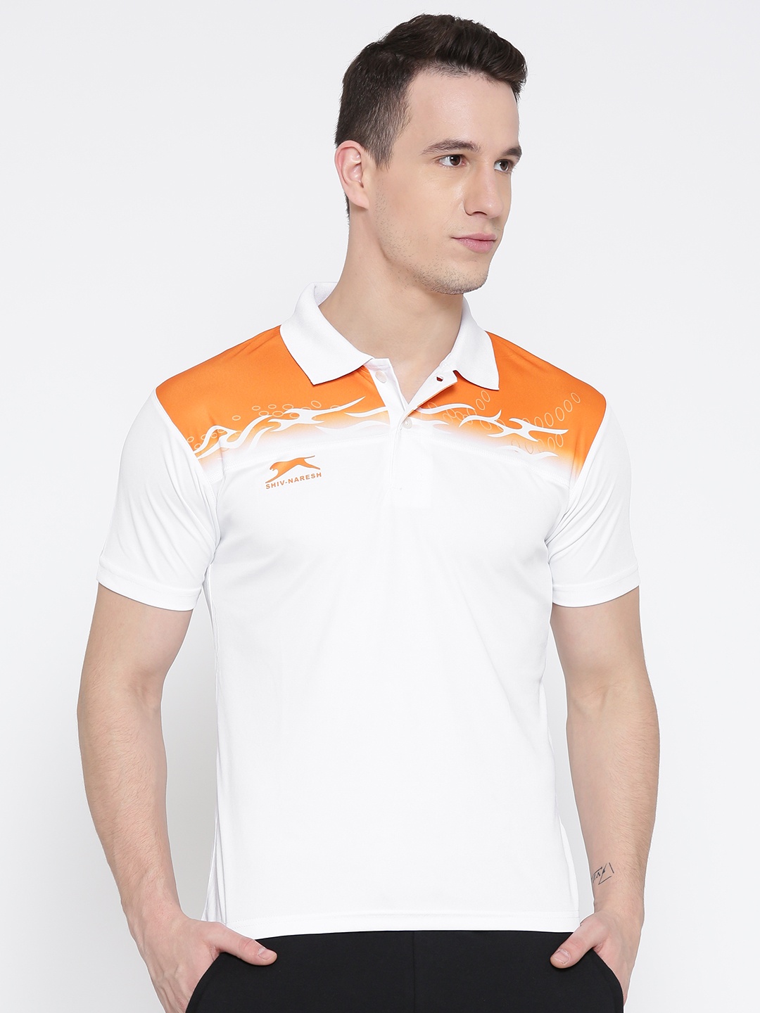 

Shiv Naresh Men White Printed Detail Polo Collar T-shirt