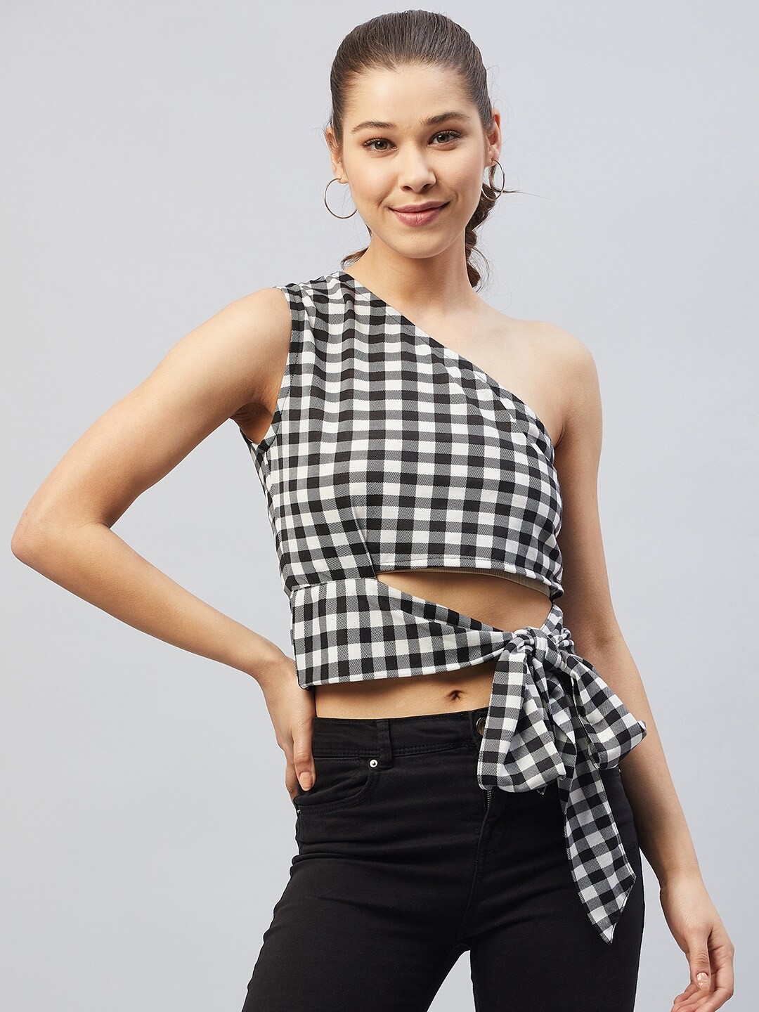 

Vvoguish White & Black Checked One Shoulder Crop Top