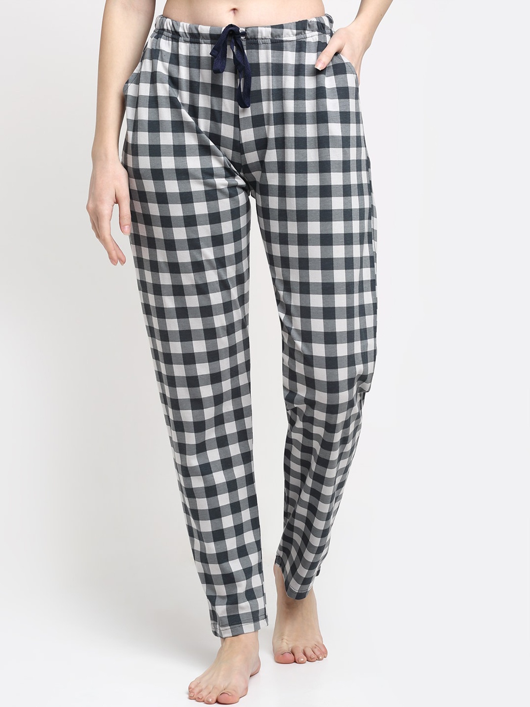 

Kanvin Women Black & White Checked Pure Cotton Lounge Pants