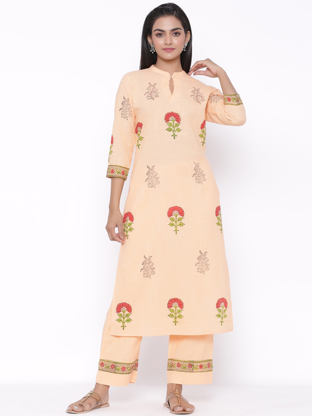 

fabGLOBAL Women Peach-Coloured & Red Floral Printed Pure Cotton Kurta with Palazzos