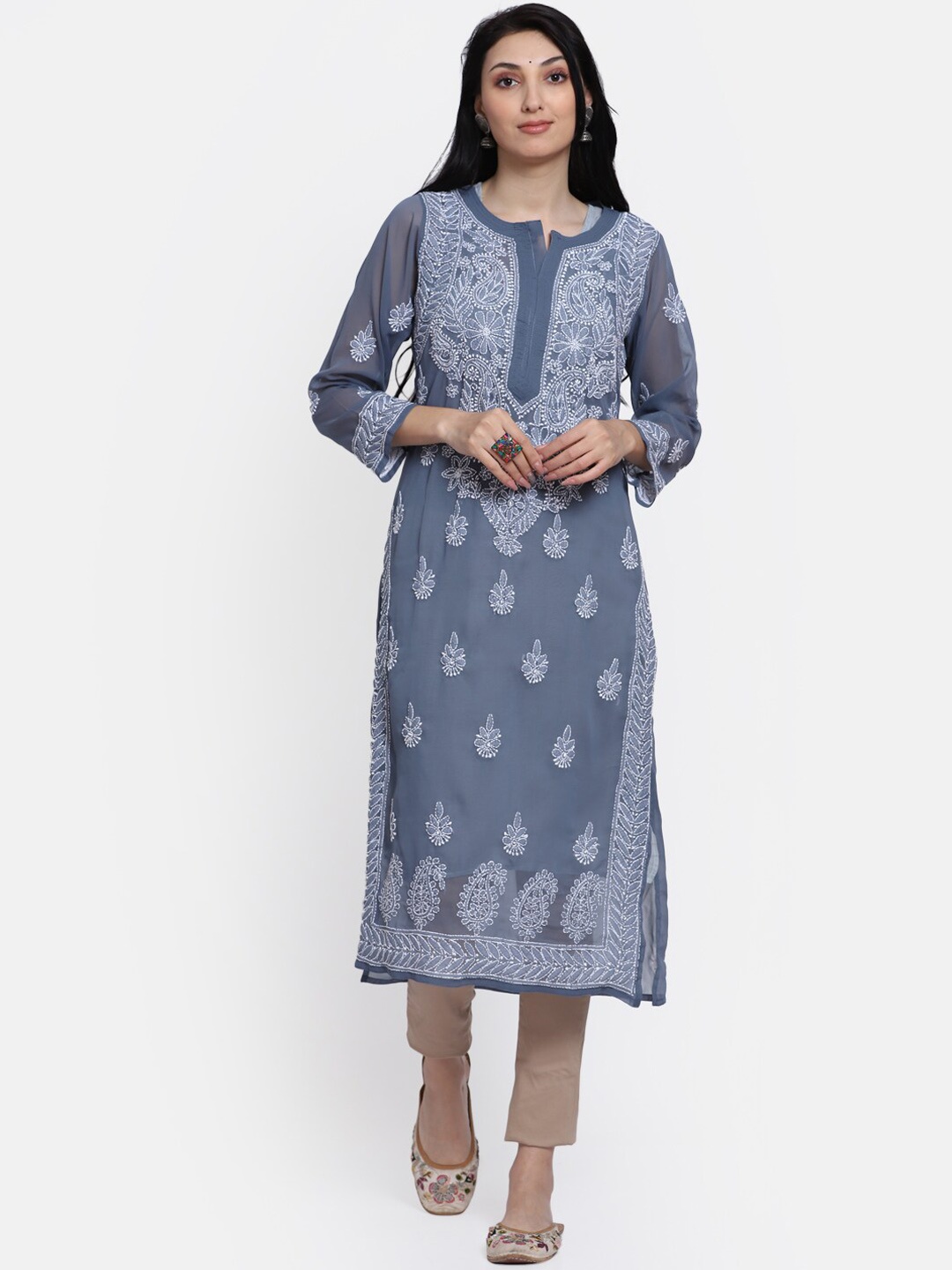 

PARAMOUNT CHIKAN Women Grey & White Ethnic Motifs Chikankari Georgette Kurta