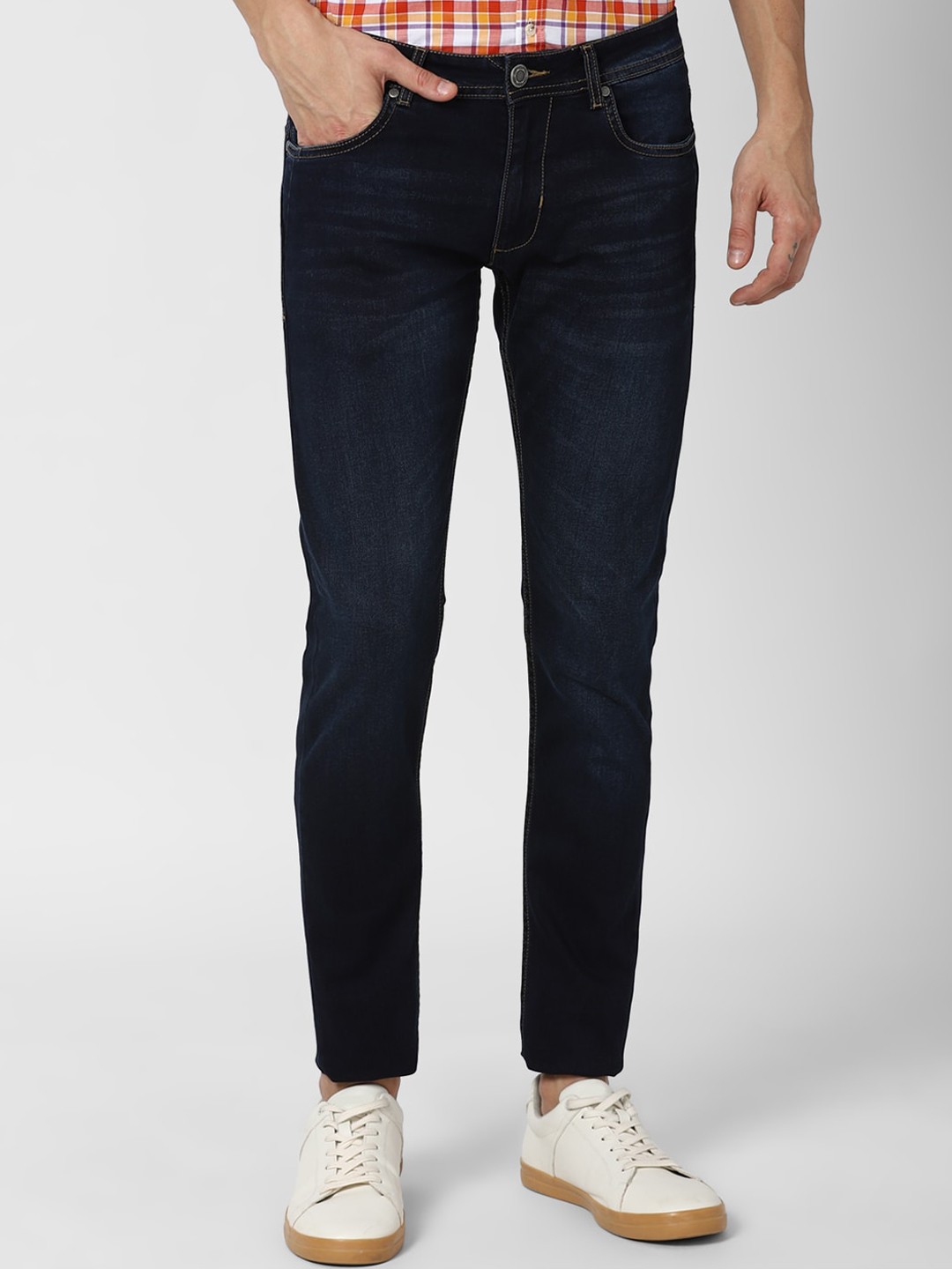 

Peter England Casuals Men Navy Blue Skinny Fit Light Fade Cotton Jeans
