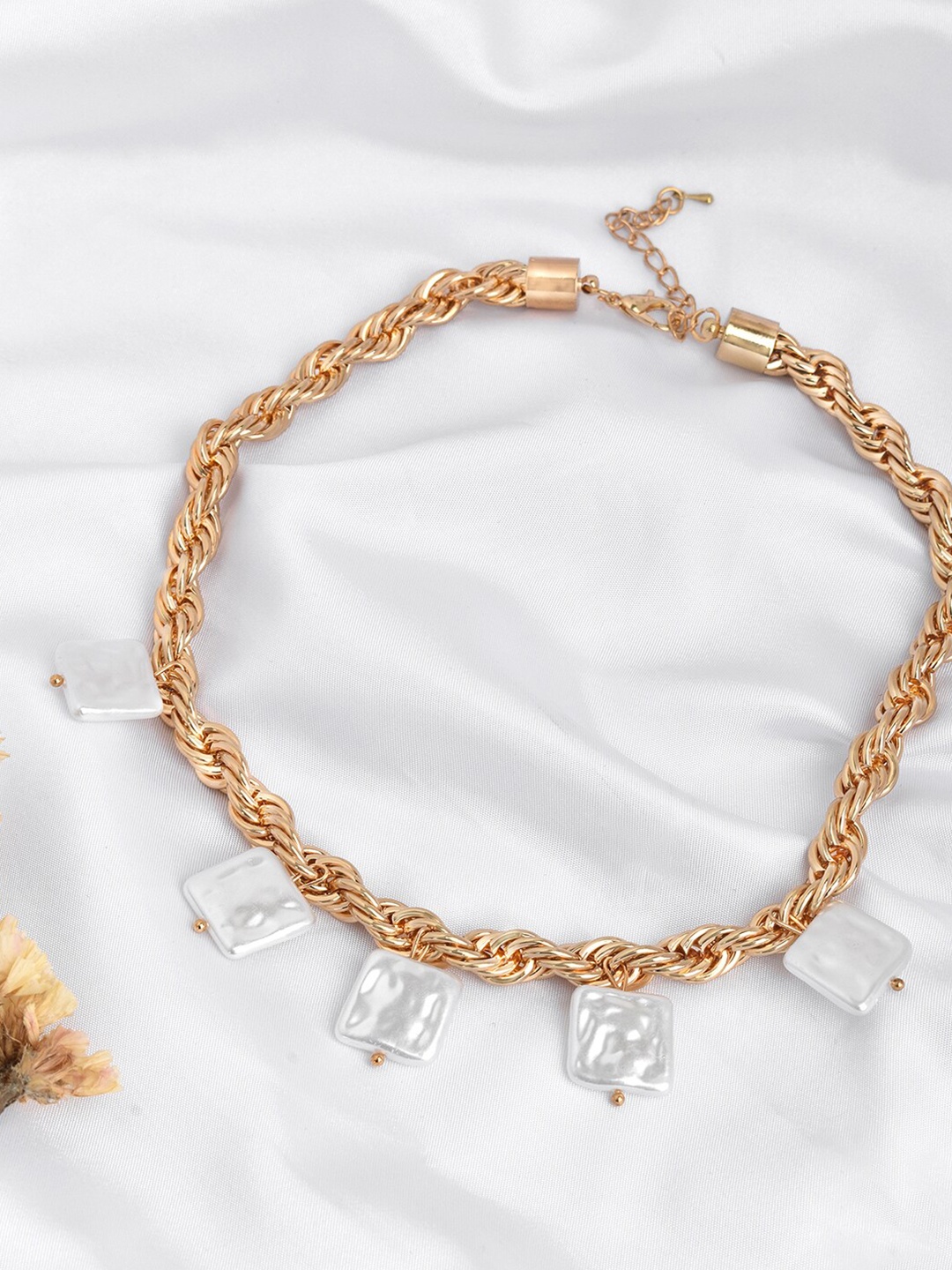 

JOKER & WITCH Gold-Toned & White Eowyn Twisted Necklace