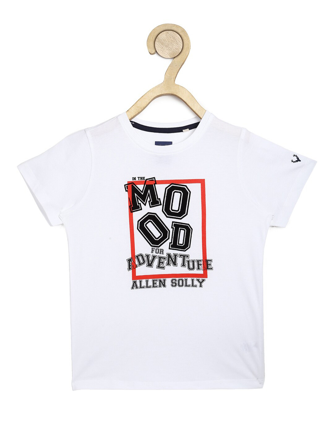 

Allen Solly Junior Boys White & Black Typography Printed Pure Cotton T-shirt