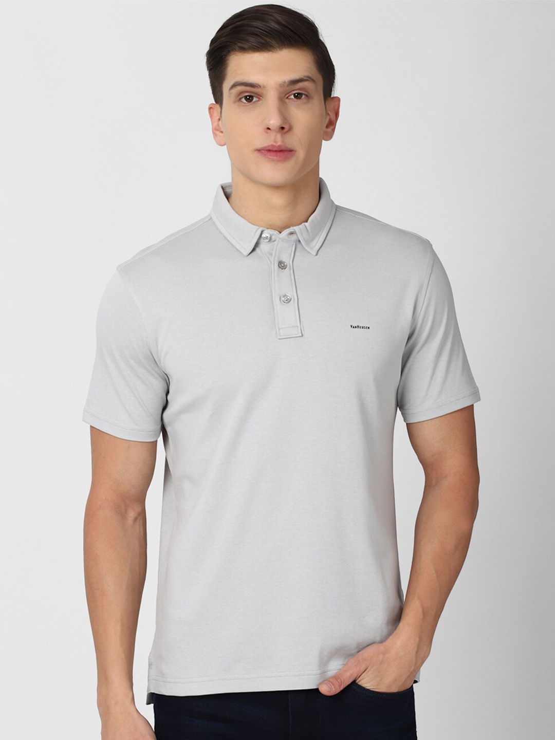 

Van Heusen Sport Men Grey Polo Collar Collar T-shirt