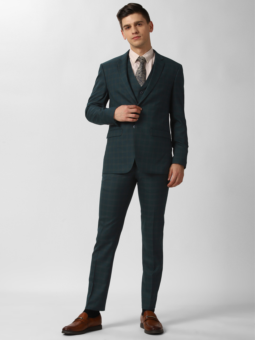 

Peter England Elite Men Green Checked Slim Fit Single-Breasted Three-Piece Suit