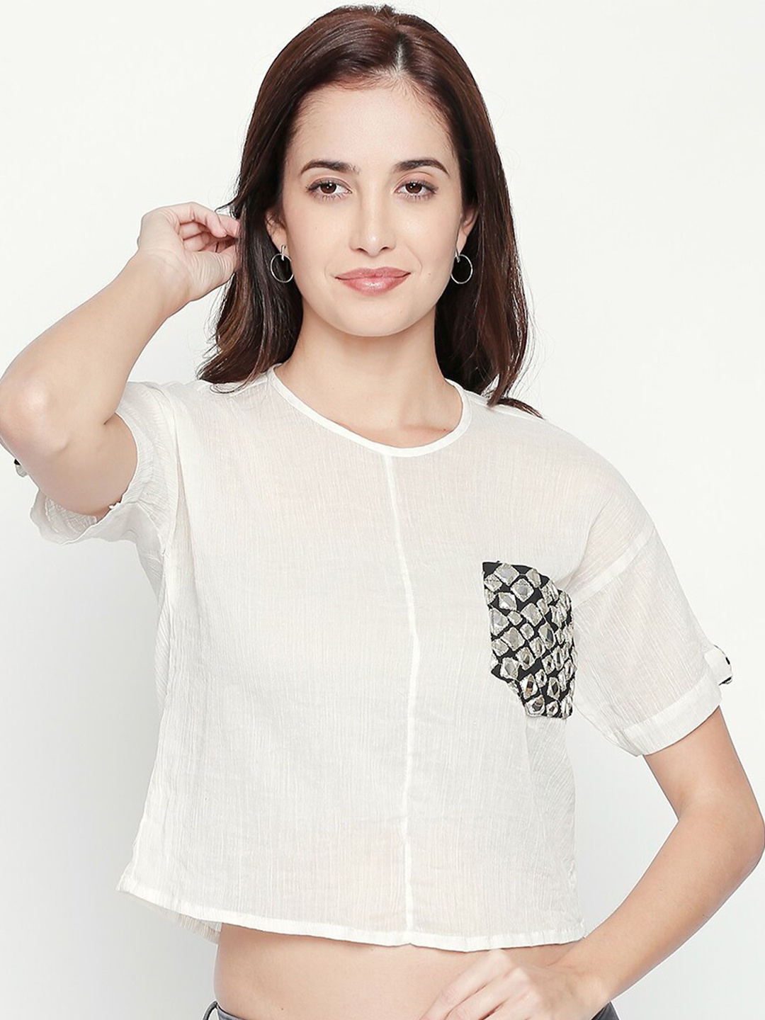 

aaliya White Geometric Print Georgette Boxy Crop Top