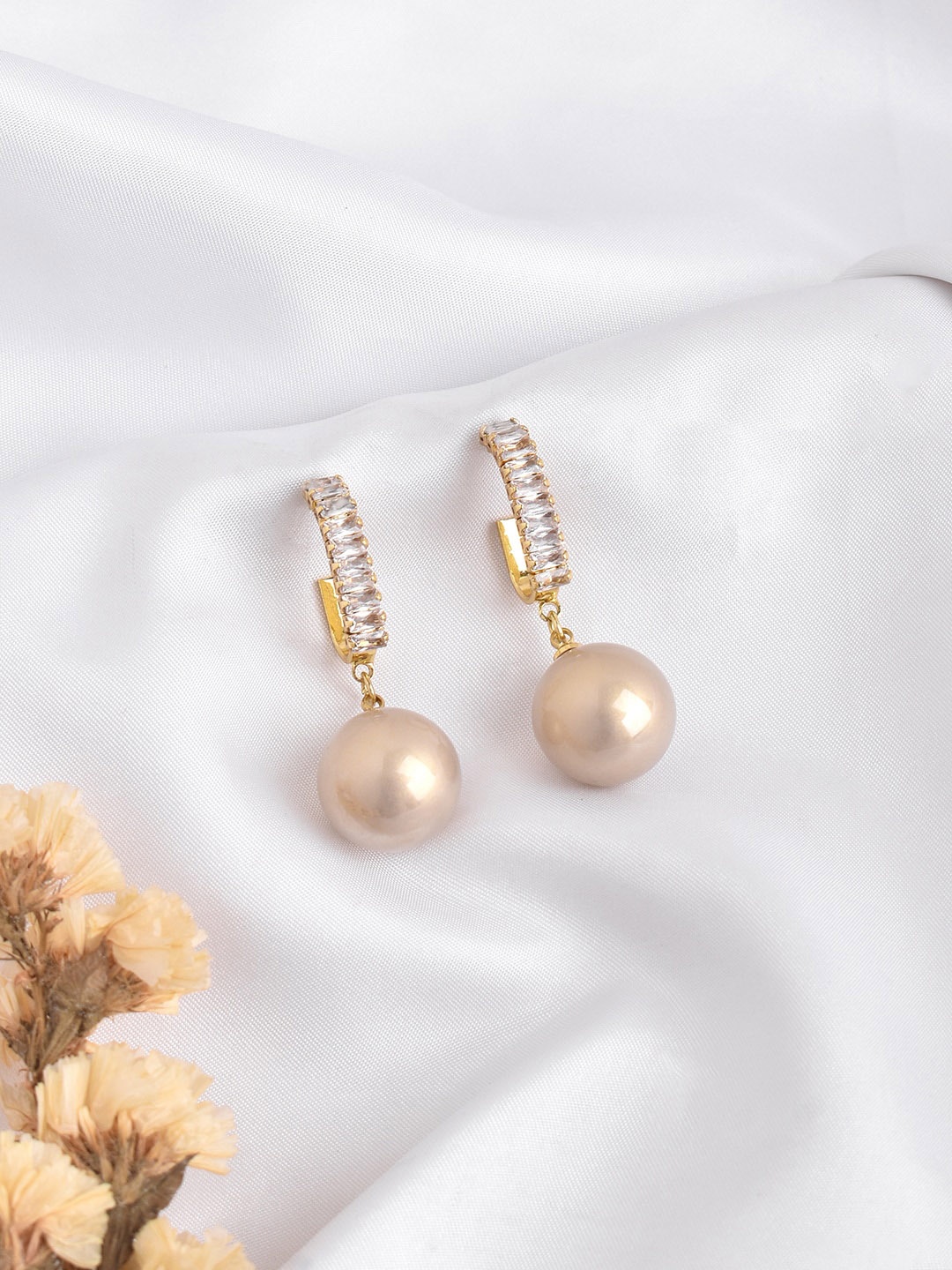 

JOKER & WITCH Gold-Toned & Off White Contemporary Drop Earrings