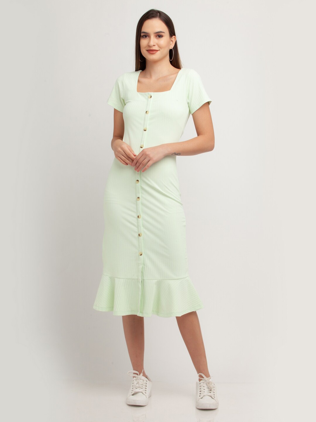 

Zink London Women Green Sheath Midi Dress