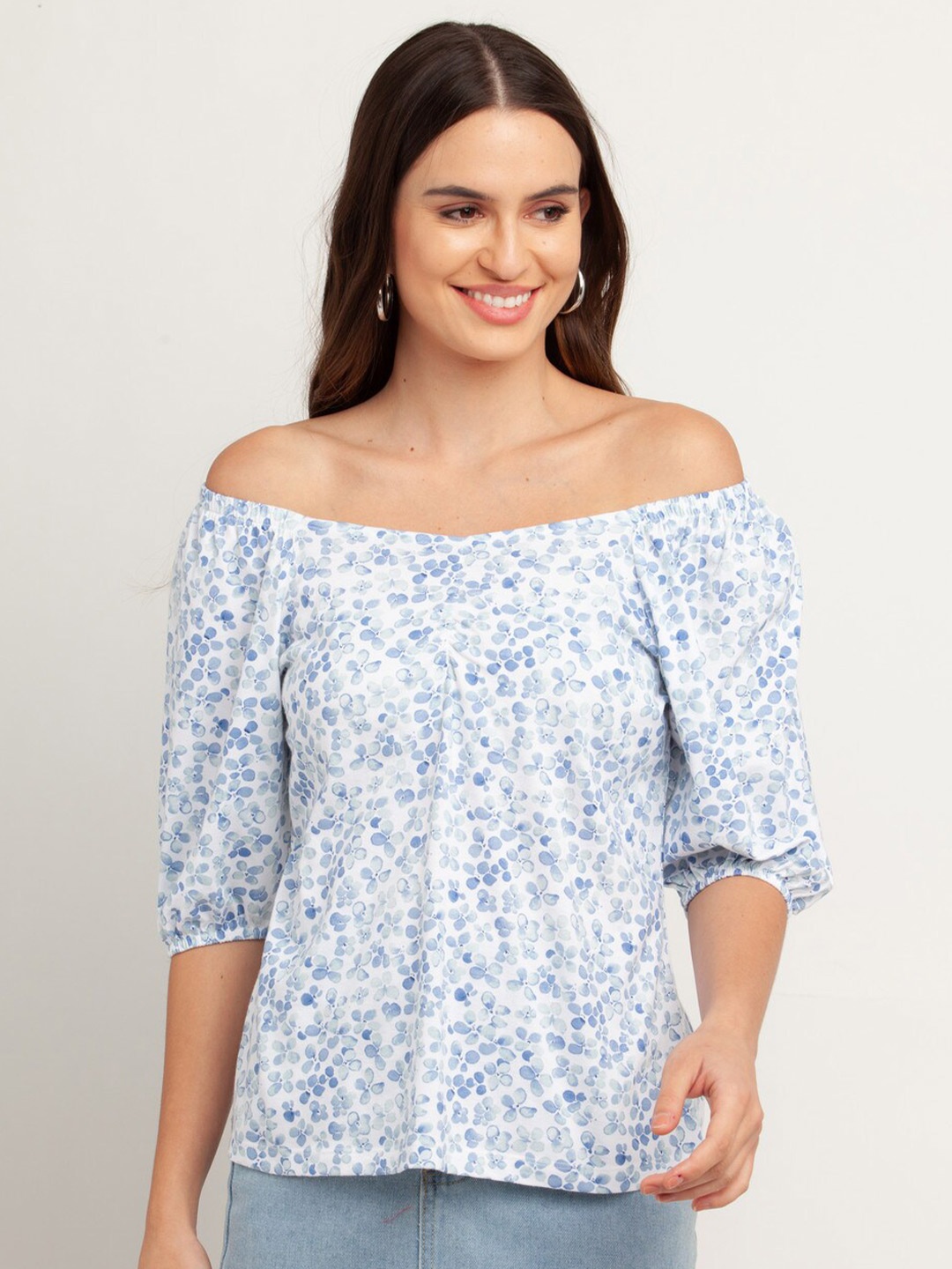 

Zink London White & Blue Floral Print Off-Shoulder Bardot Top