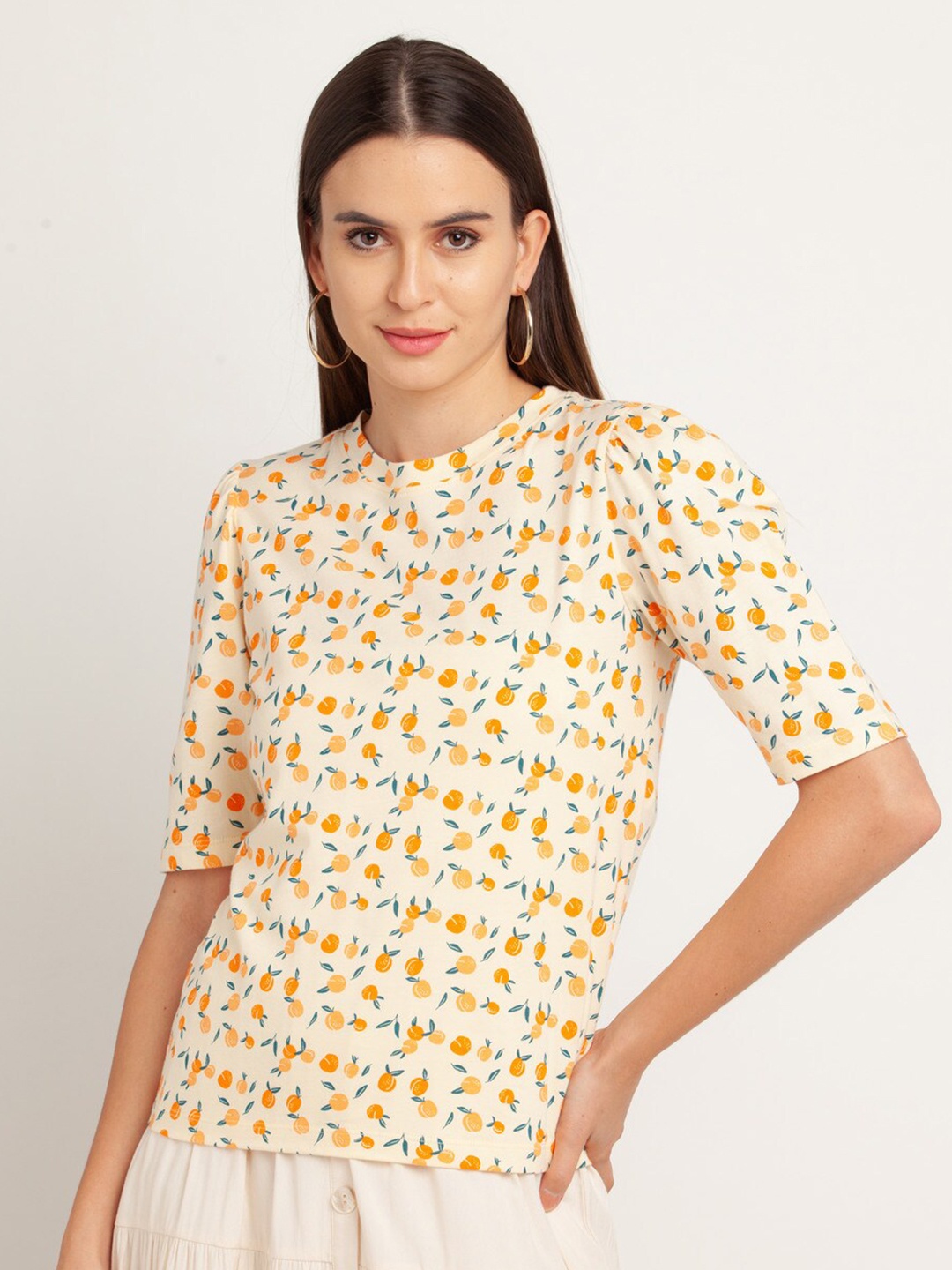 

Zink London Beige Floral Print Cotton Top