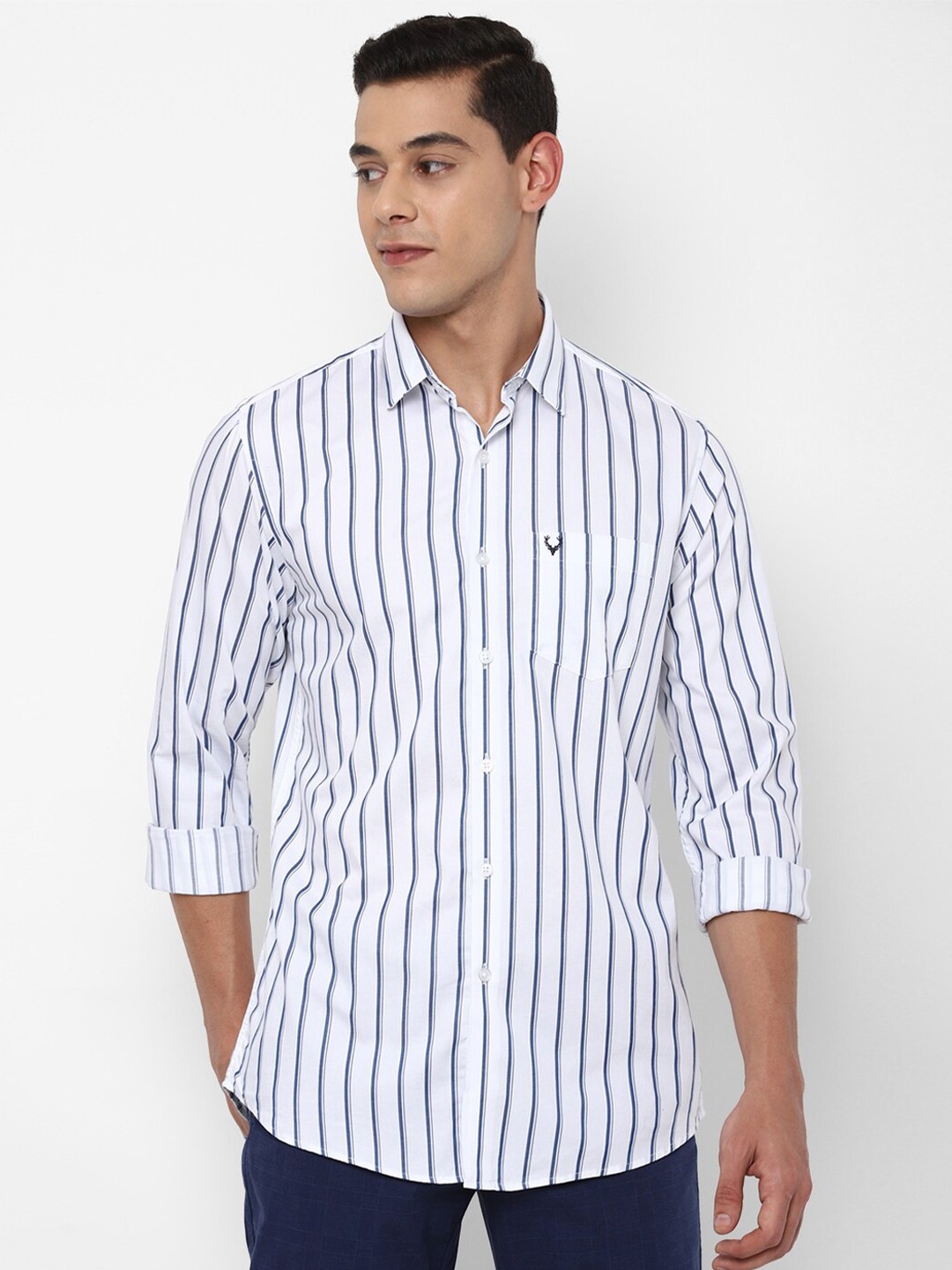 

Allen Solly Men White Slim Fit Striped Pure Cotton Casual Shirt