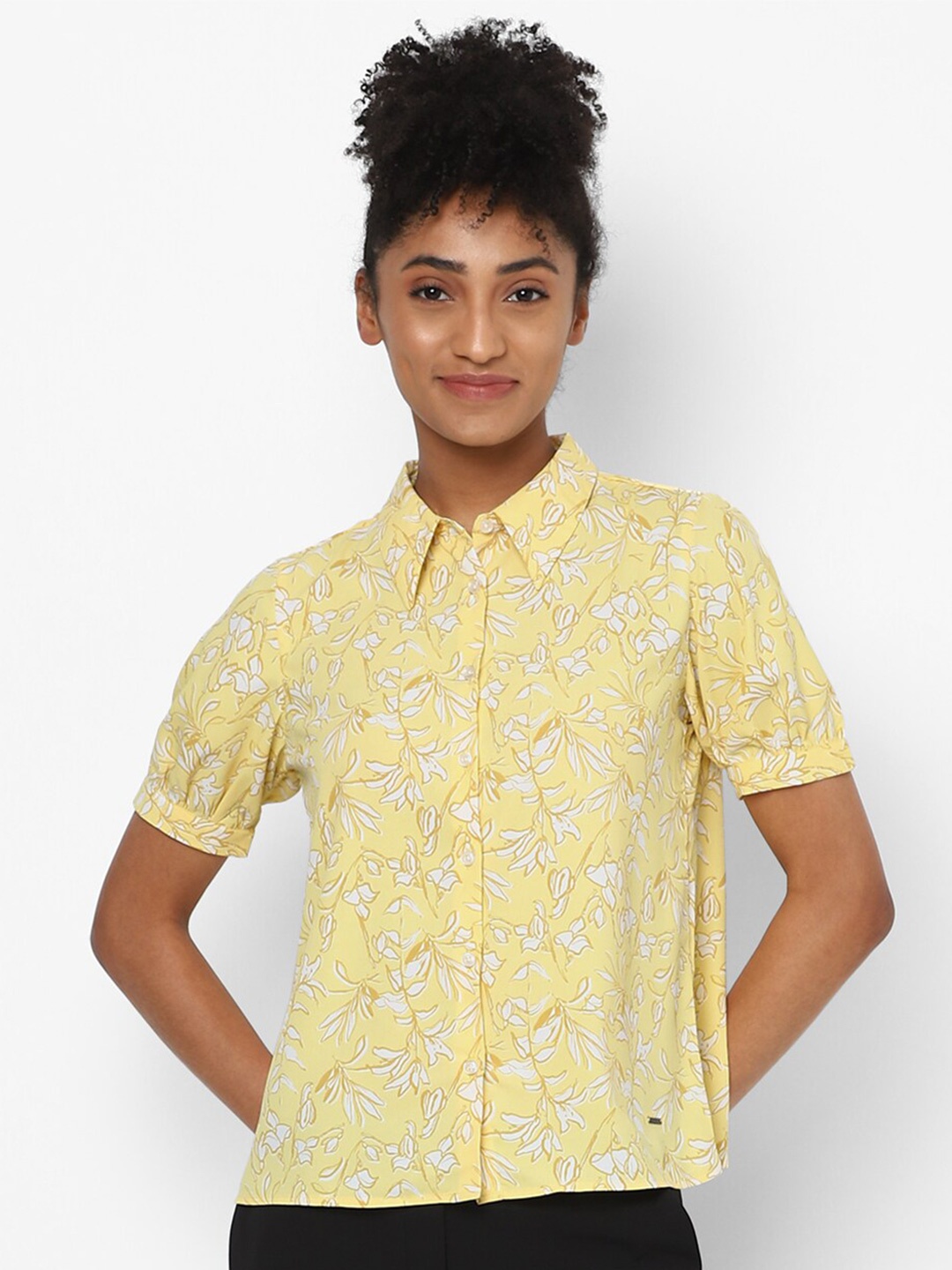 

Allen Solly Woman Yellow & White Floral Printed Puff Sleeves Casual Shirt