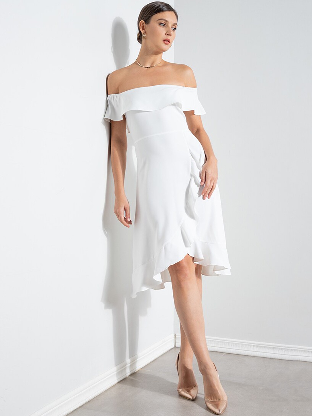 

ZALORA OCCASION White Off-Shoulder A-Line Dress