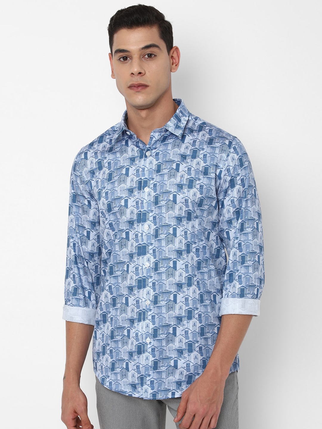 

SIMON CARTER LONDON Men Blue & White Slim Fit Printed Pure Cotton Casual Shirt