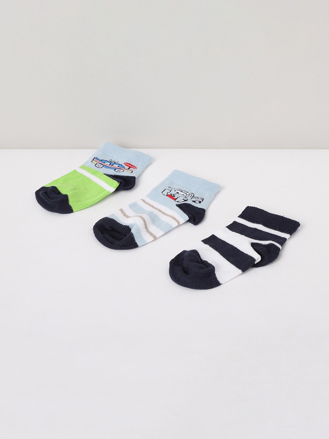 

max Infant Boys Pack of 3 Patterned Ankle-Length Socks, Blue