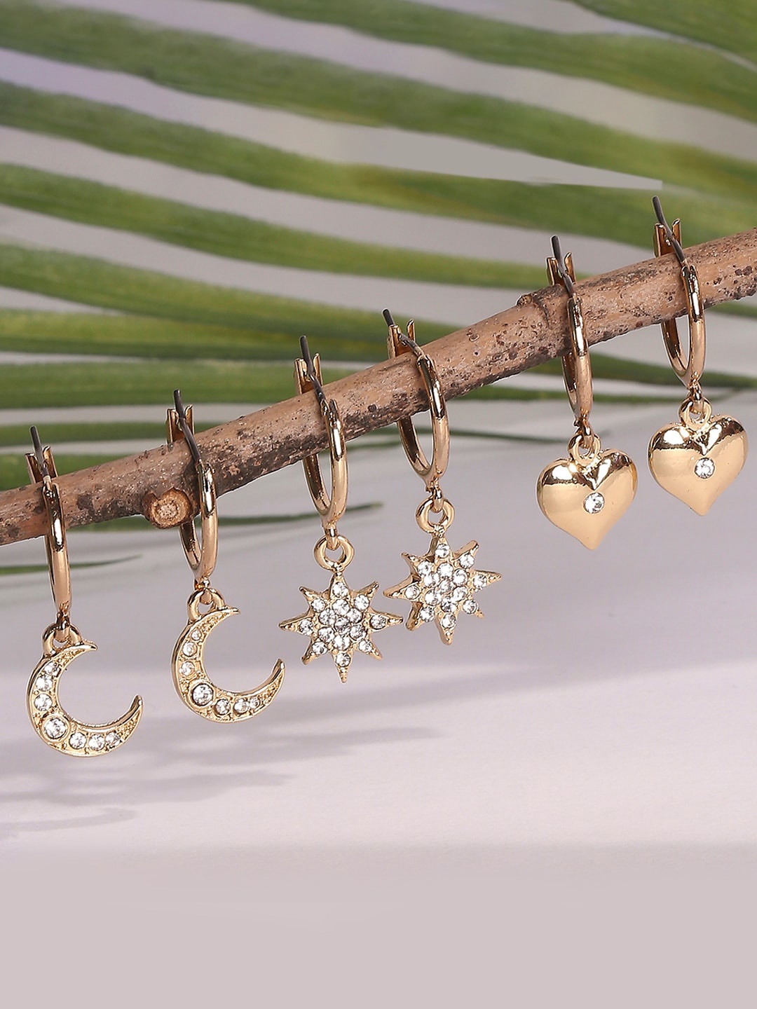 

Lilly & sparkle Gold-Plated & White Drop Earrings