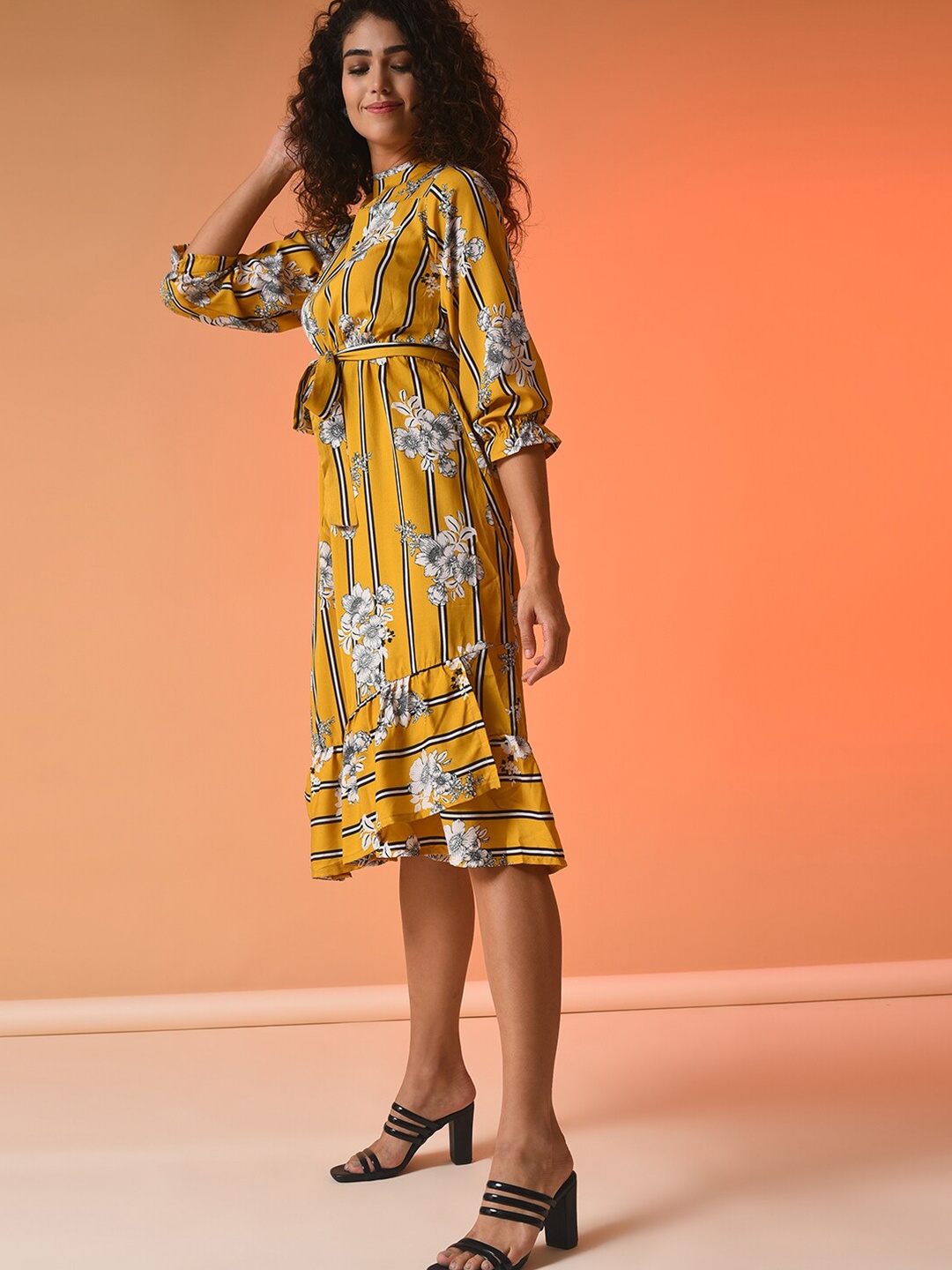 

Campus Sutra Women Mustard Yellow Floral Printed A-Line Midi Dress